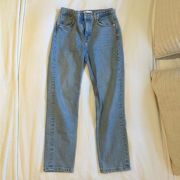 ZARA high waisted straight jeans - Size 4 - Picture 1 of 4